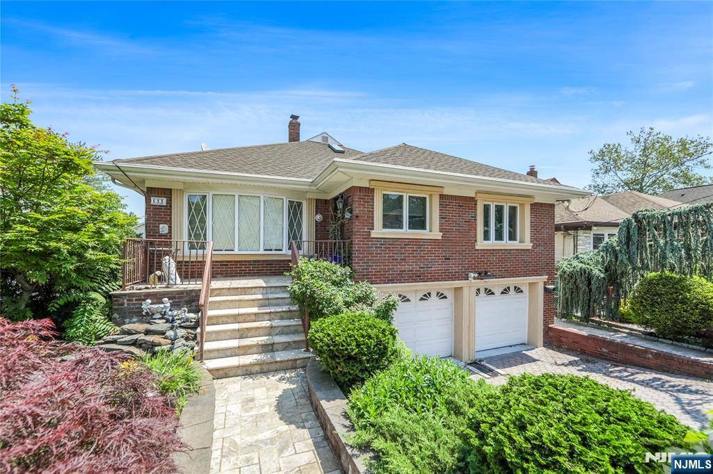 Ridgefield, NJ 07657,699 Elm AVE