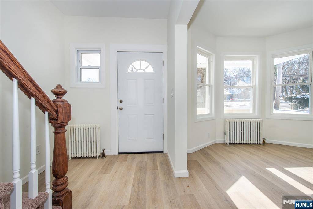 Haledon, NJ 07508,419 Central AVE