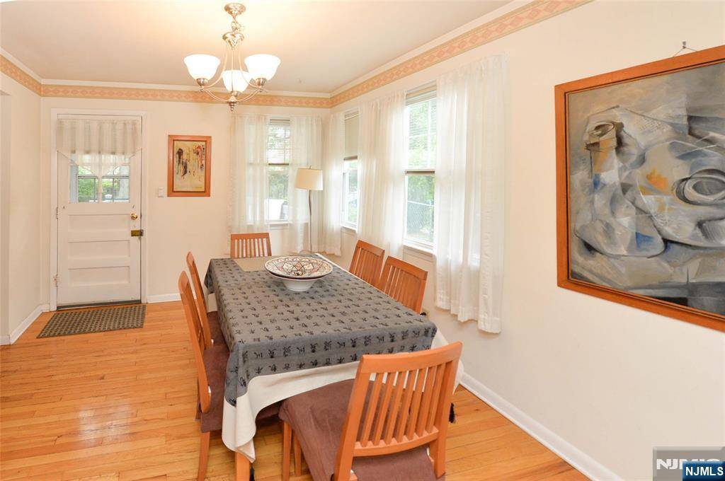 Hillsdale, NJ 07642,267 Magnolia AVE