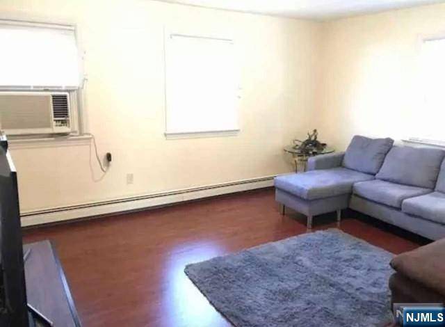 Emerson, NJ 07630,47 Hasbrouck AVE #2