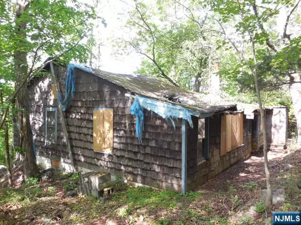 Bloomingdale, NJ 07403,45 Buena Vista WAY