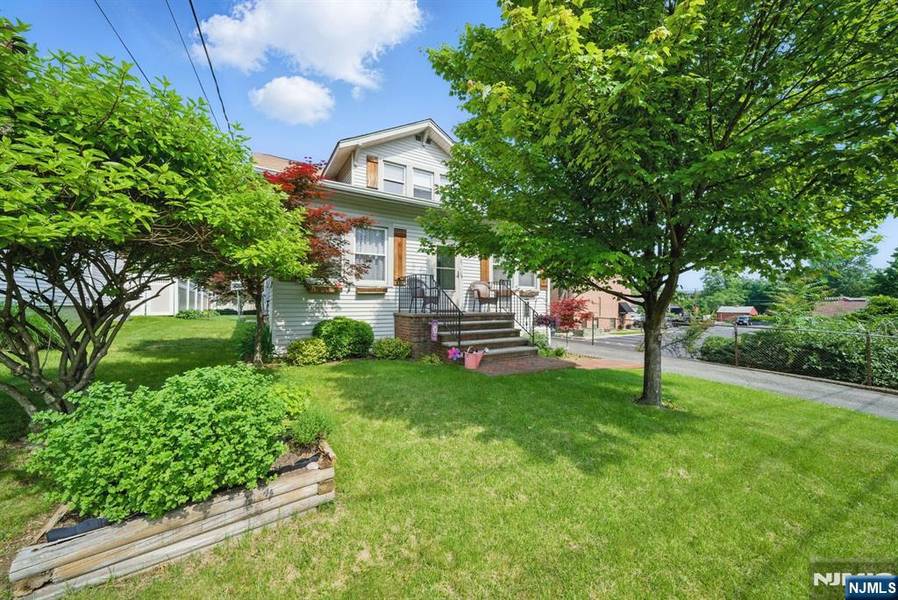 27 Denville AVE, Denville Township, NJ 07834