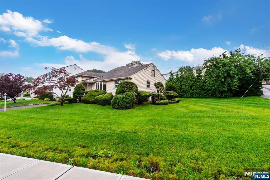 Clifton, NJ 07013,6 Rutgers PL