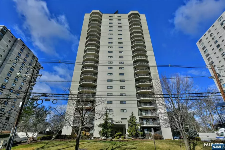 245 Prospect AVE #18A, Hackensack, NJ 07601