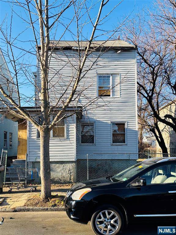 26-28 Bergen ST, Paterson, NJ 07522