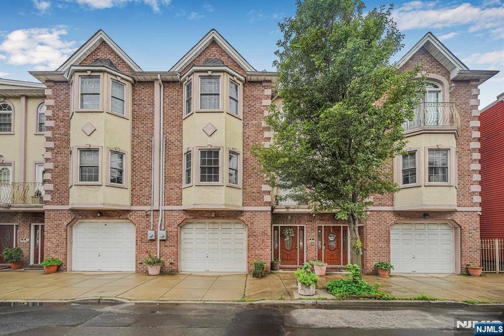 129 Niagara ST, Newark, NJ 07105