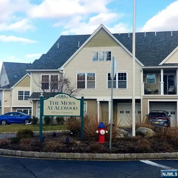 13 Mayer DR, Clifton, NJ 07012