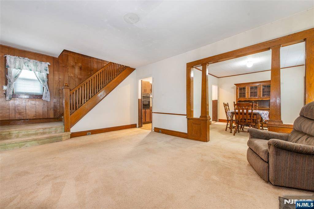 Hasbrouck Heights, NJ 07604,210 Paterson AVE