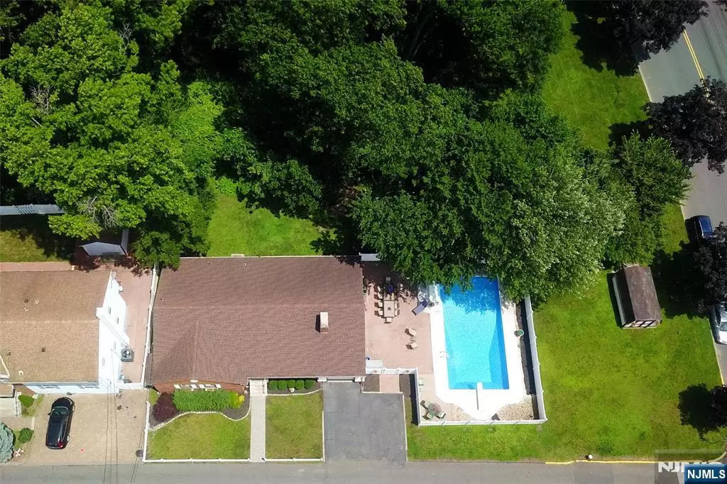 Secaucus, NJ 07094,76 Central LN