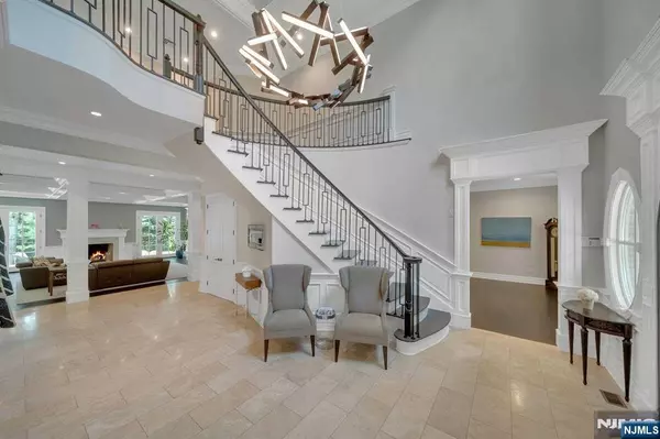 Franklin Lakes, NJ 07417,356 Indian Trail DR