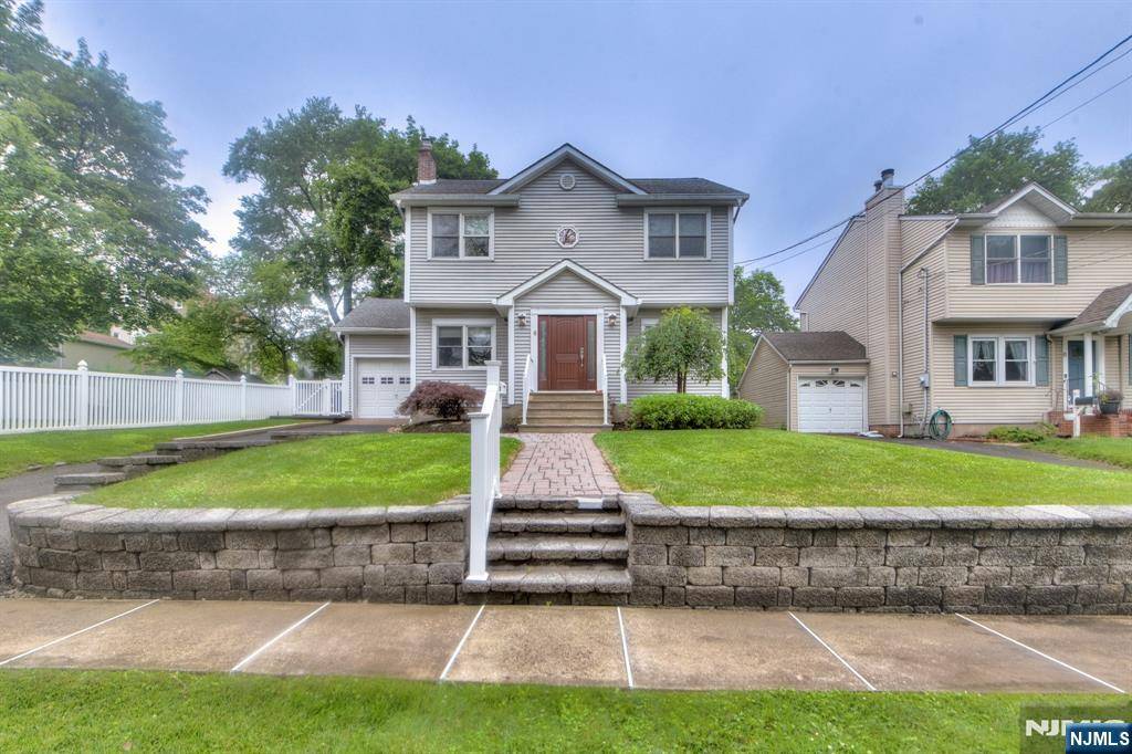 6 Hudson AVE, Waldwick, NJ 07463