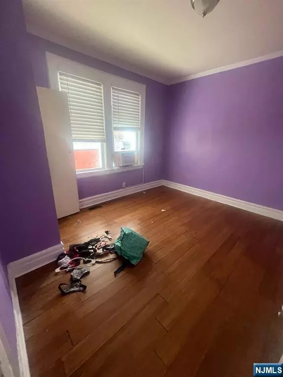 Newark, NJ 07108,33 Rose TER