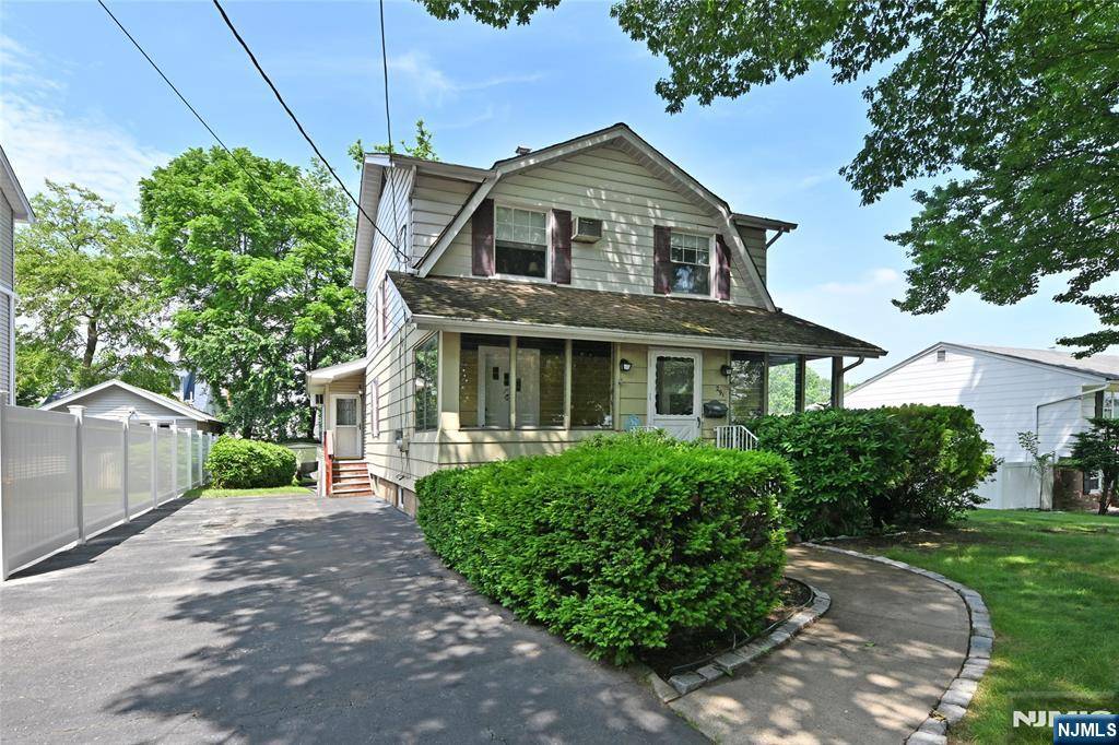 291 Roosevelt ST, Teaneck, NJ 07666