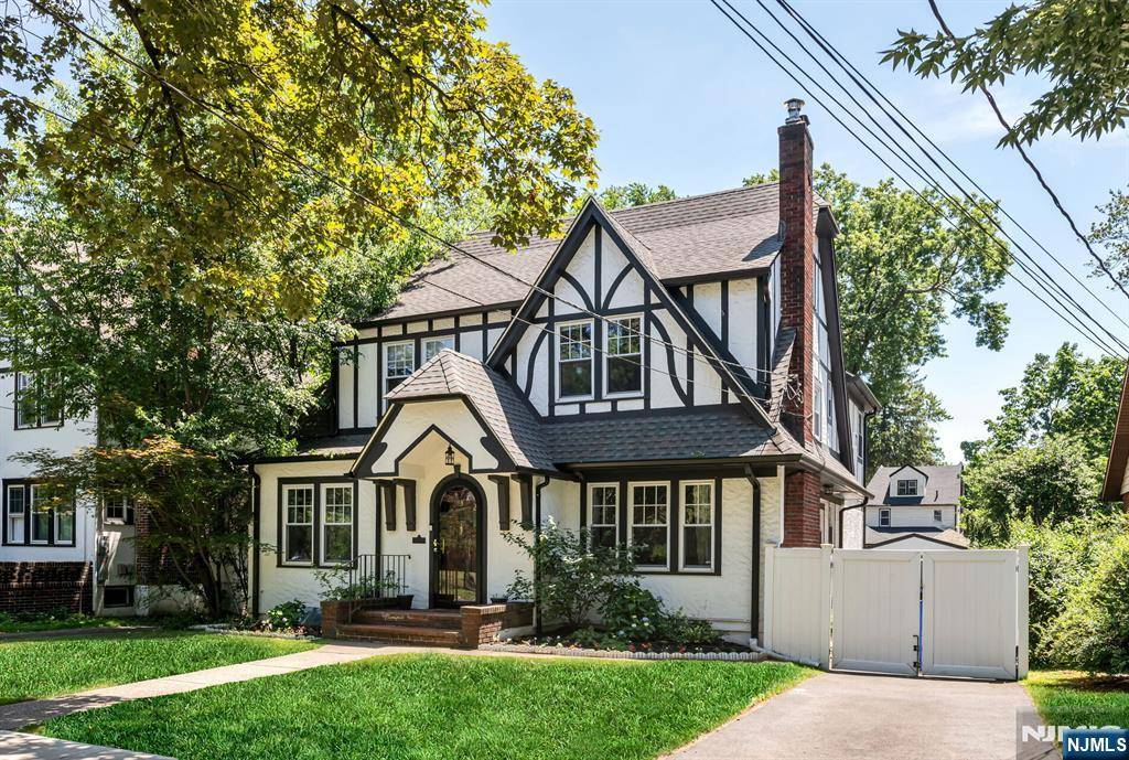 232 Hudson AVE, Englewood, NJ 07631