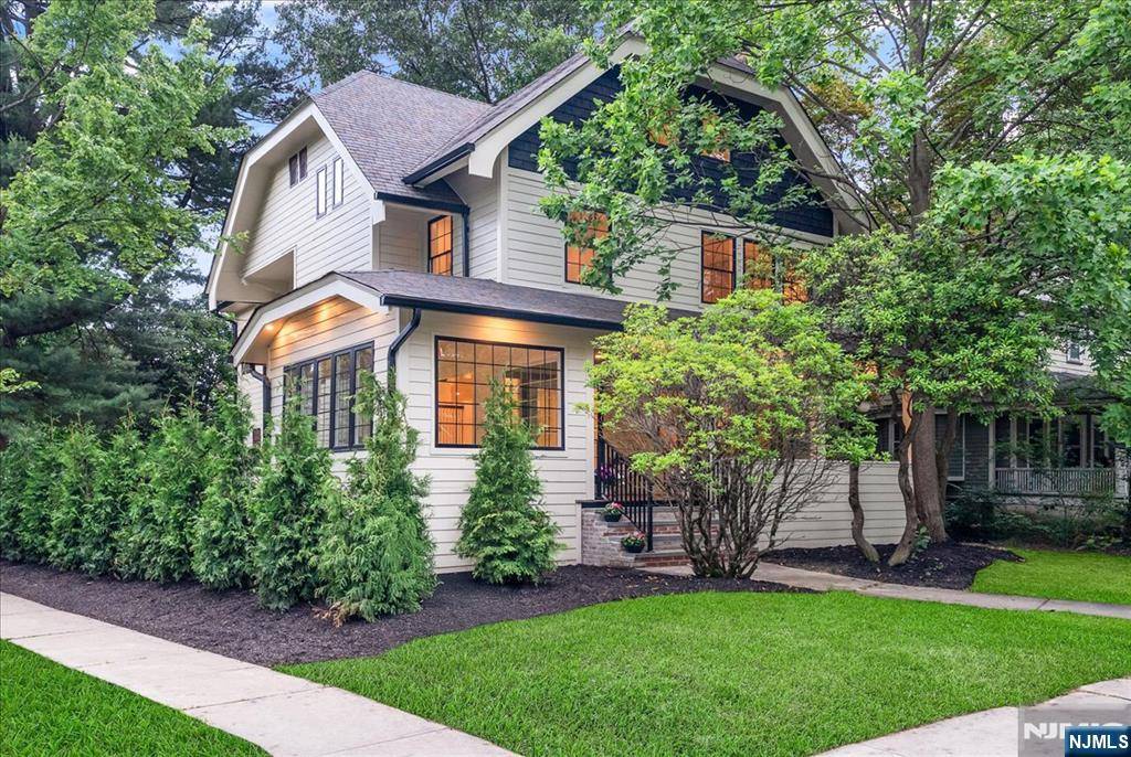 69 Christopher ST, Montclair, NJ 07042