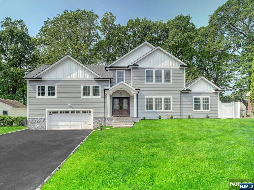 345 Creek Bed RD, Mountainside, NJ 07092