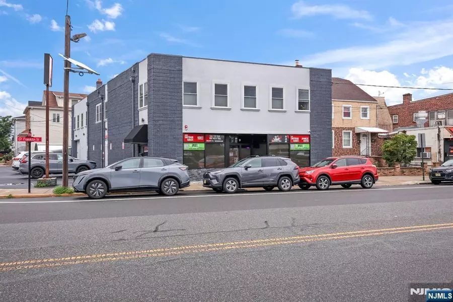 19 Franklin, Bloomfield, NJ 07103