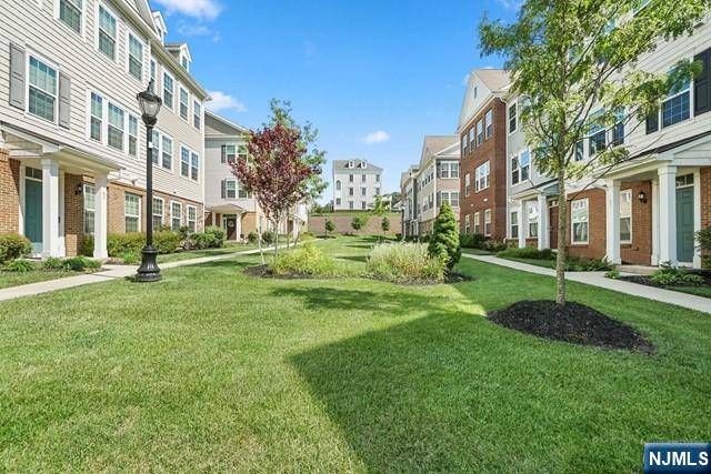 Wood Ridge, NJ 07075,78 Truman DR