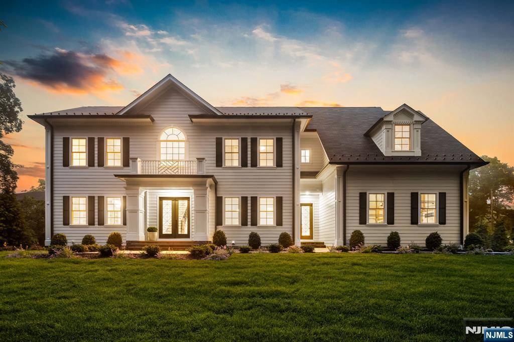 8 Elbert ST, Ramsey, NJ 07446