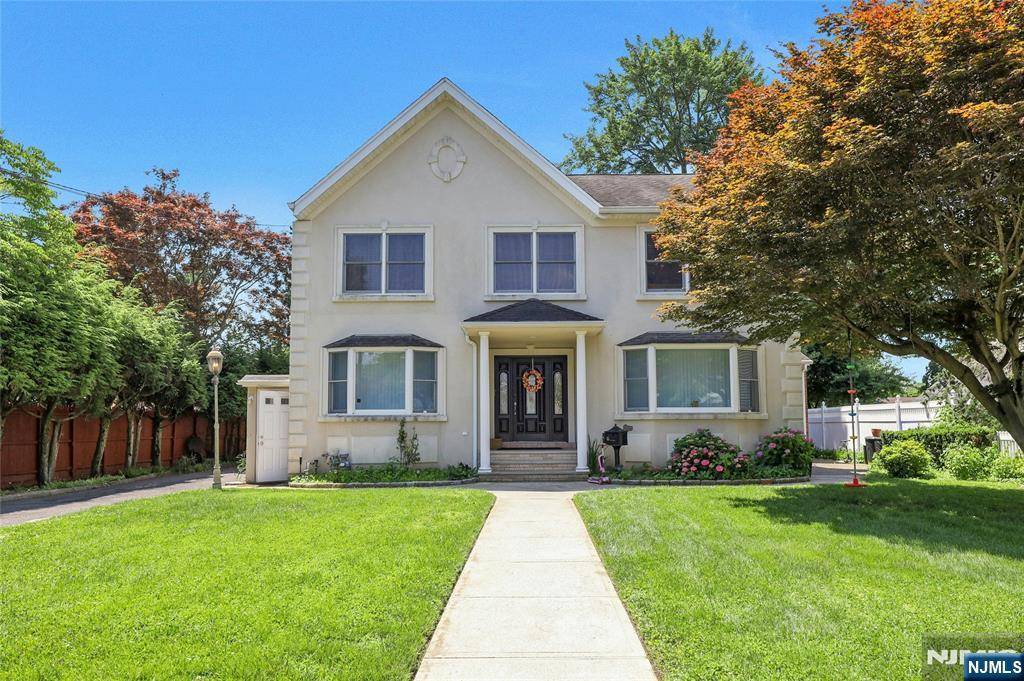 Emerson, NJ 07630,45 Highland AVE