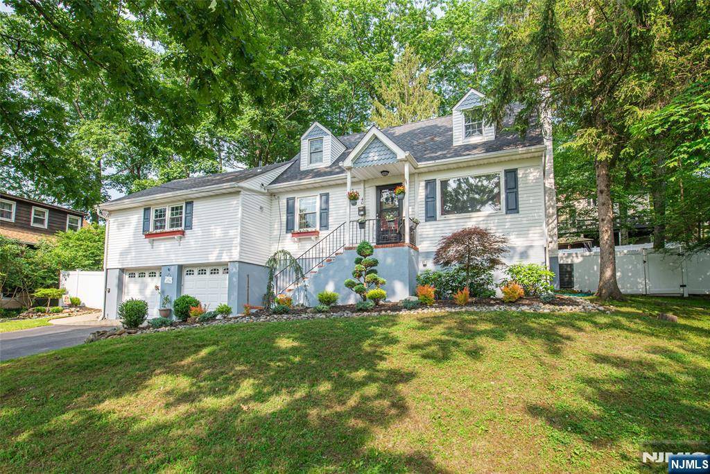 Wayne, NJ 07470,40 Lake DR