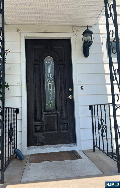 Elmwood Park, NJ 07407,23 Fournier CRES #23