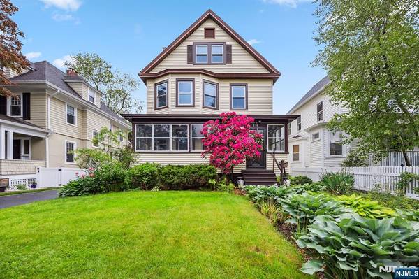 210 Baldwin ST,  Glen Ridge,  NJ 07028