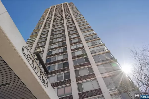 1600 Parker AVE #1G, Fort Lee, NJ 07024