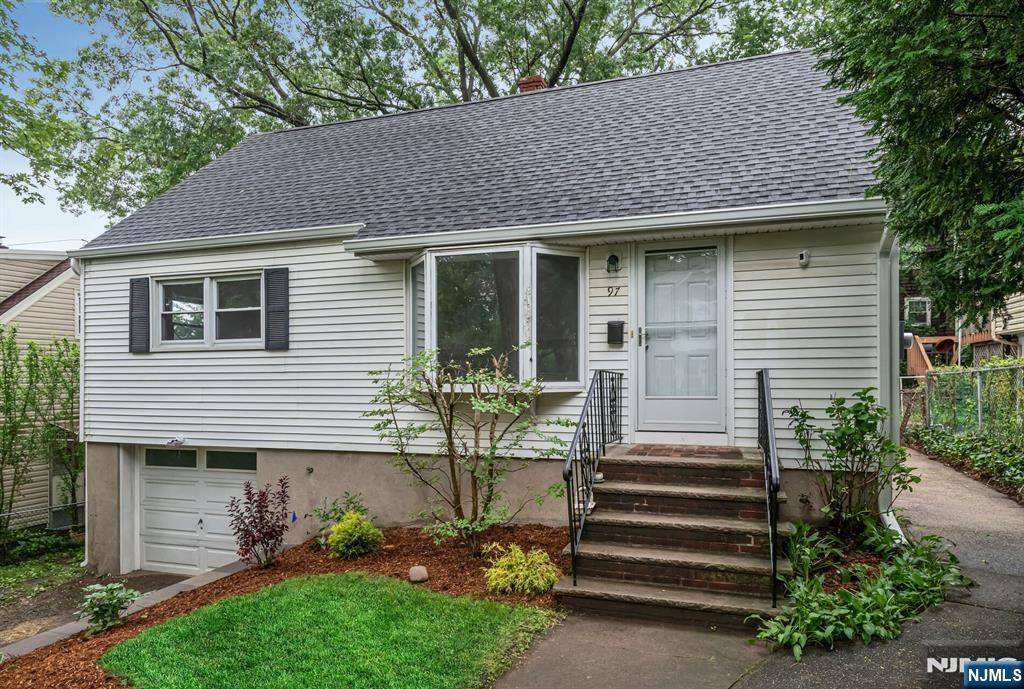 Leonia, NJ 07605,97 Palisade AVE