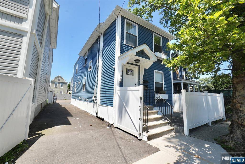 23 Howard ST, Irvington, NJ 07111