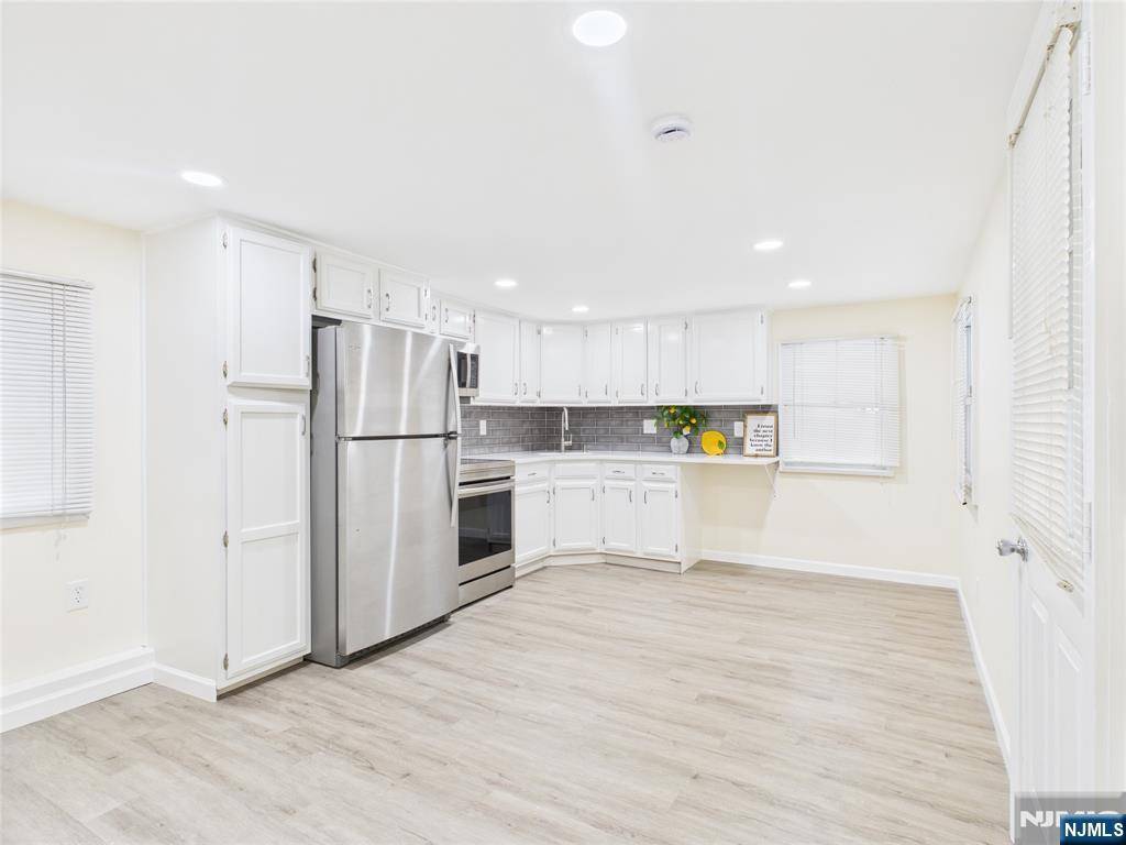 206 Albert ST, Lodi, NJ 07644