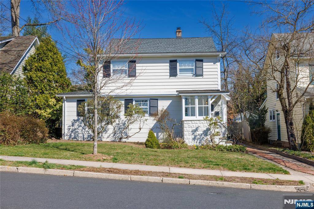 143 Sunset LN #B, Tenafly, NJ 07670