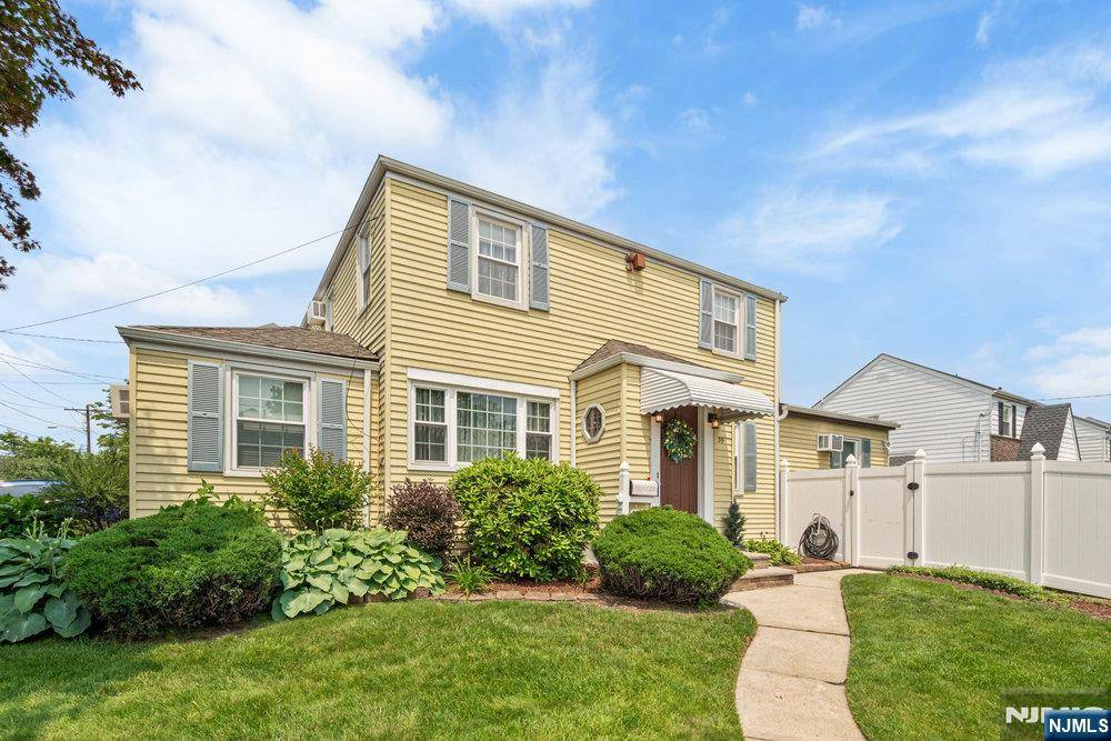 North Arlington, NJ 07031,54 Canterbury AVE