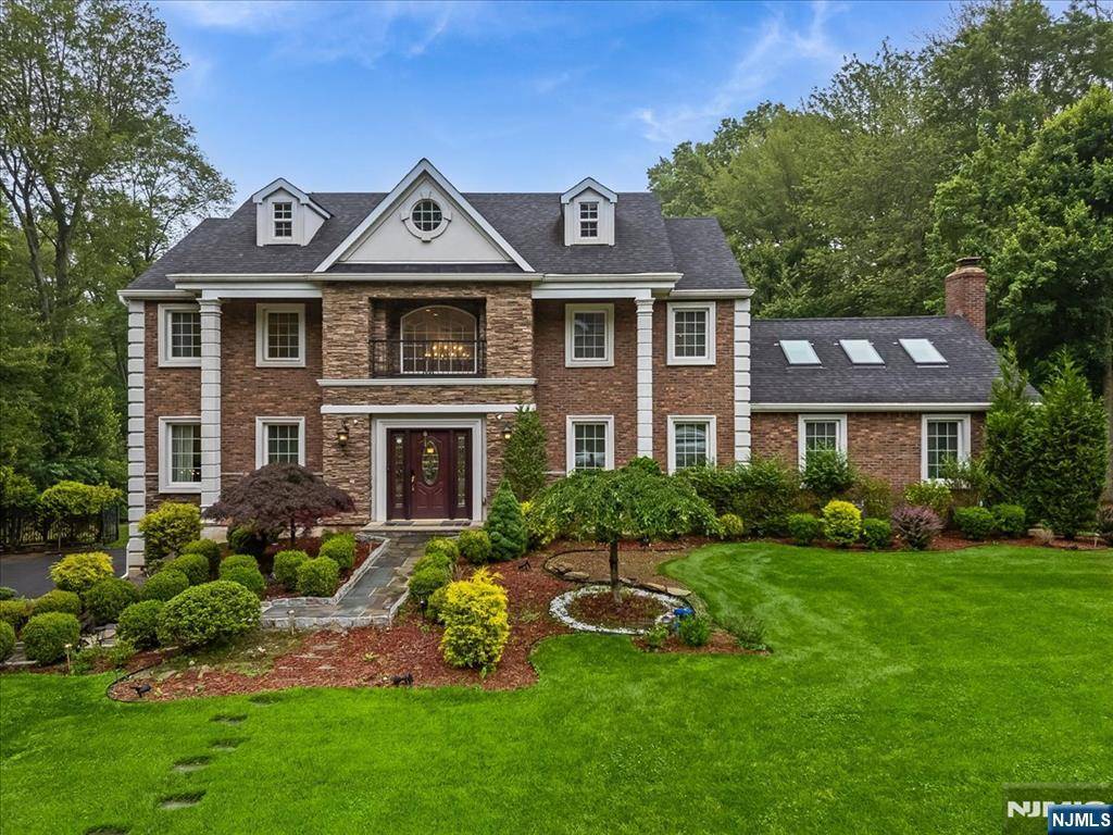 Upper Saddle River, NJ 07458,8 Oratam RD