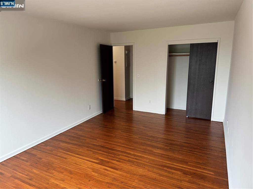 Mahwah, NJ 07430,102 Bellgrove DR #2B
