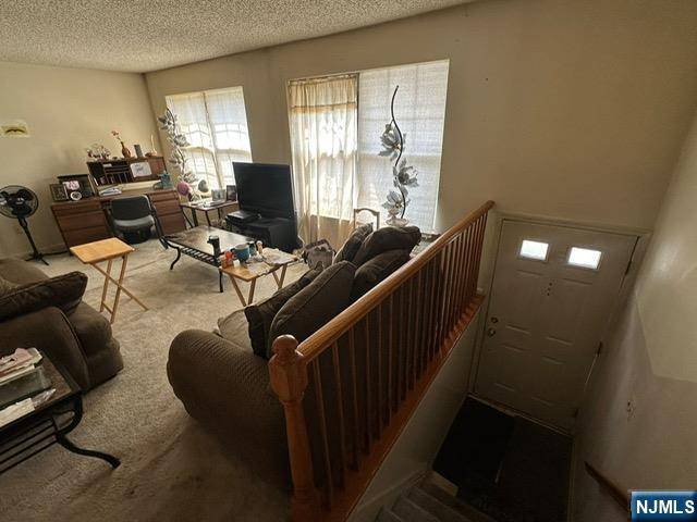 Newark, NJ 07103,24 Krueger CT