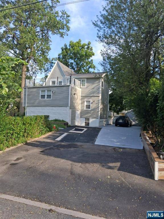 Teaneck, NJ 07666,234 Liberty RD