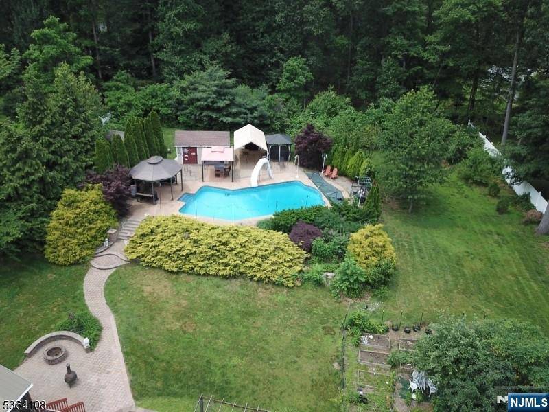 Par-troy Hills Twp., NJ 07950,2 Windsor RD