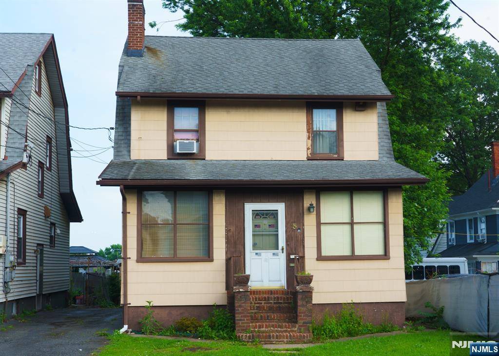 5 Grove ST, Bloomfield, NJ 07003