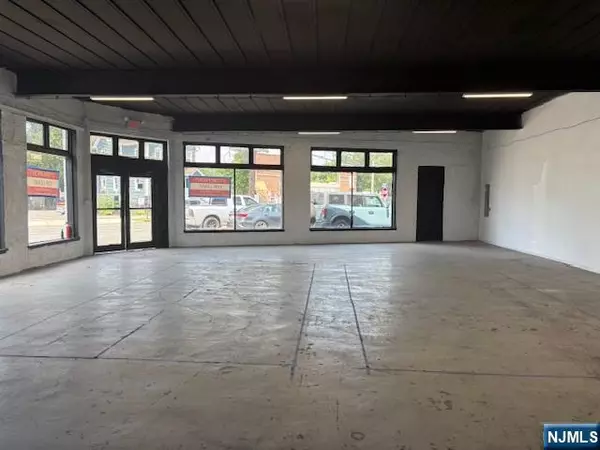 Hackensack, NJ 07601,30 Johnson AVE