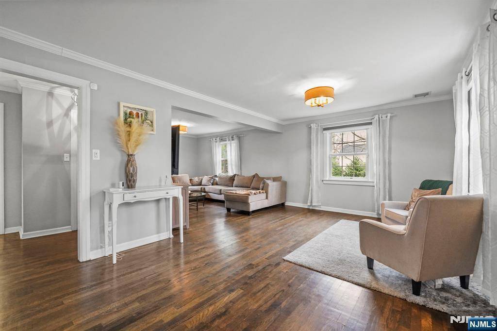 Franklin Lakes, NJ 07417,765 Sunset TER
