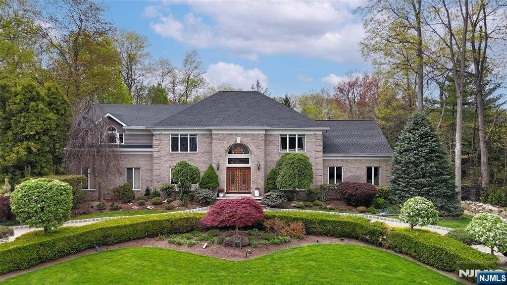 Mahwah, NJ 07430,26 Hampshire RD
