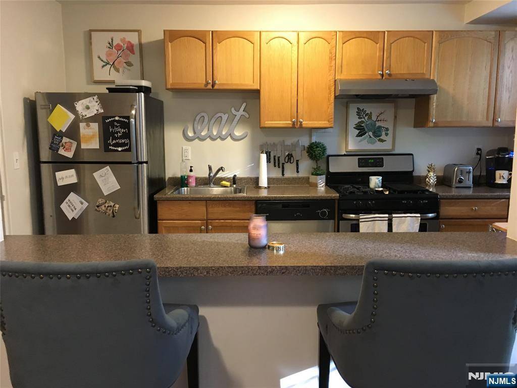 Montclair, NJ 07042,44 Union ST #3