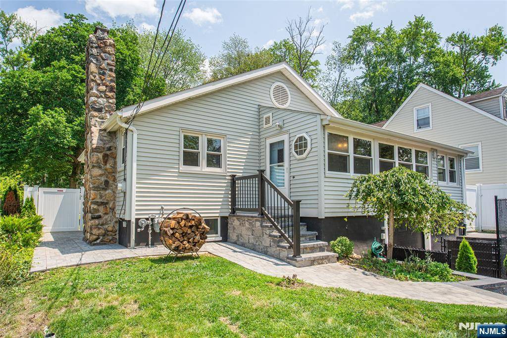 51 Lake TRL, Wayne, NJ 07470