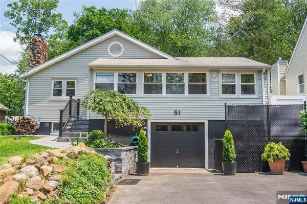 Wayne, NJ 07470,51 Lake TRL