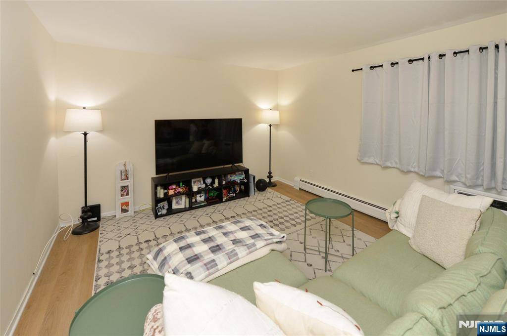 Ramsey, NJ 07446,128 Regency PARK