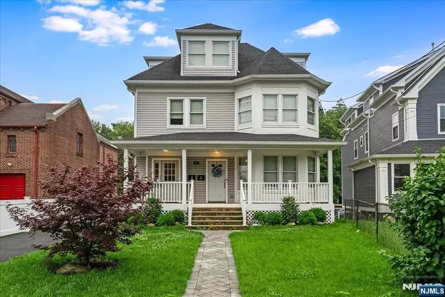 55 Elm ST, Montclair, NJ 07042