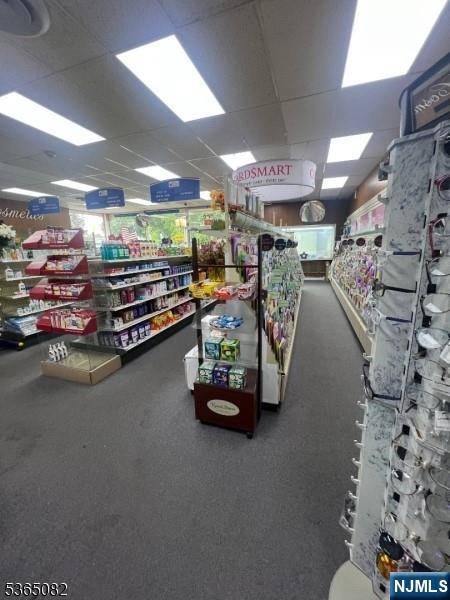 Clifton, NJ 07013,669 Van Houten AVE