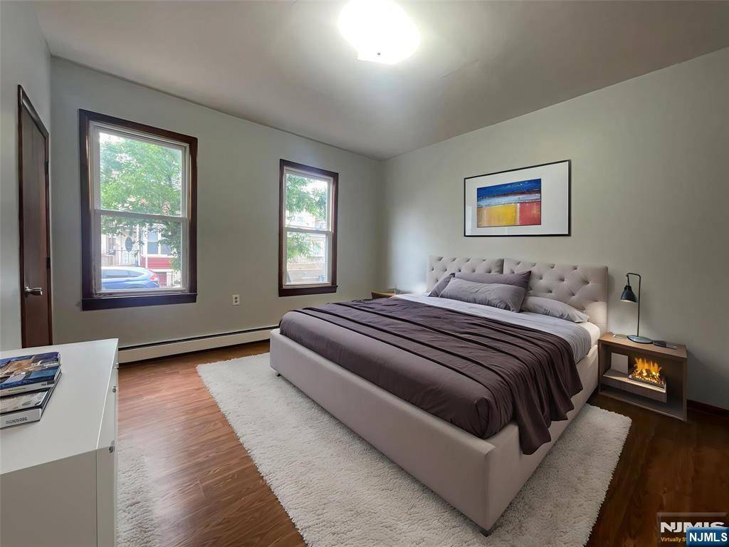 East Newark, NJ 07029,422 John ST #1