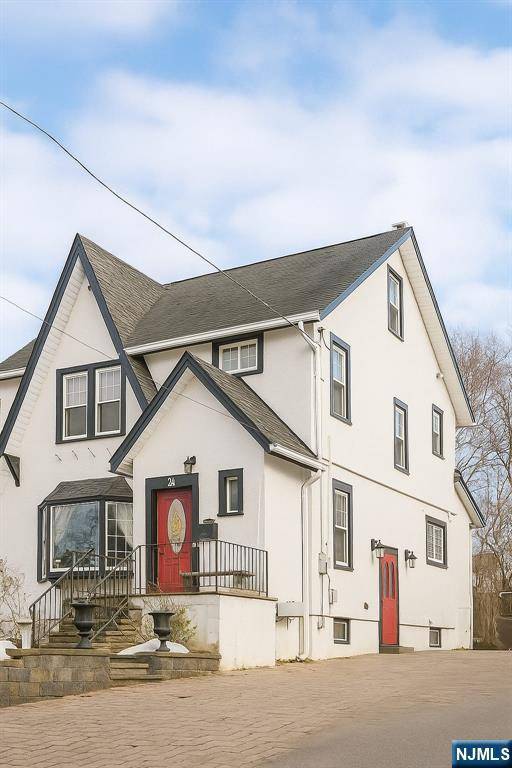 91 3rd AVE, Westwood, NJ 07675